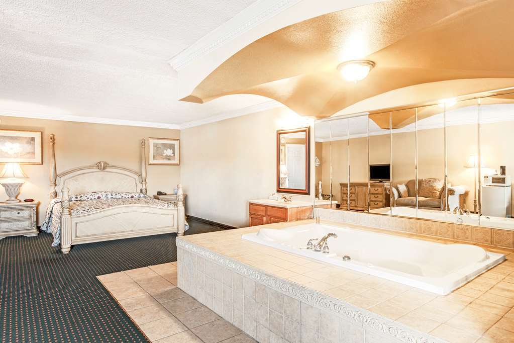 Knights Inn Mount Laurel Phòng bức ảnh