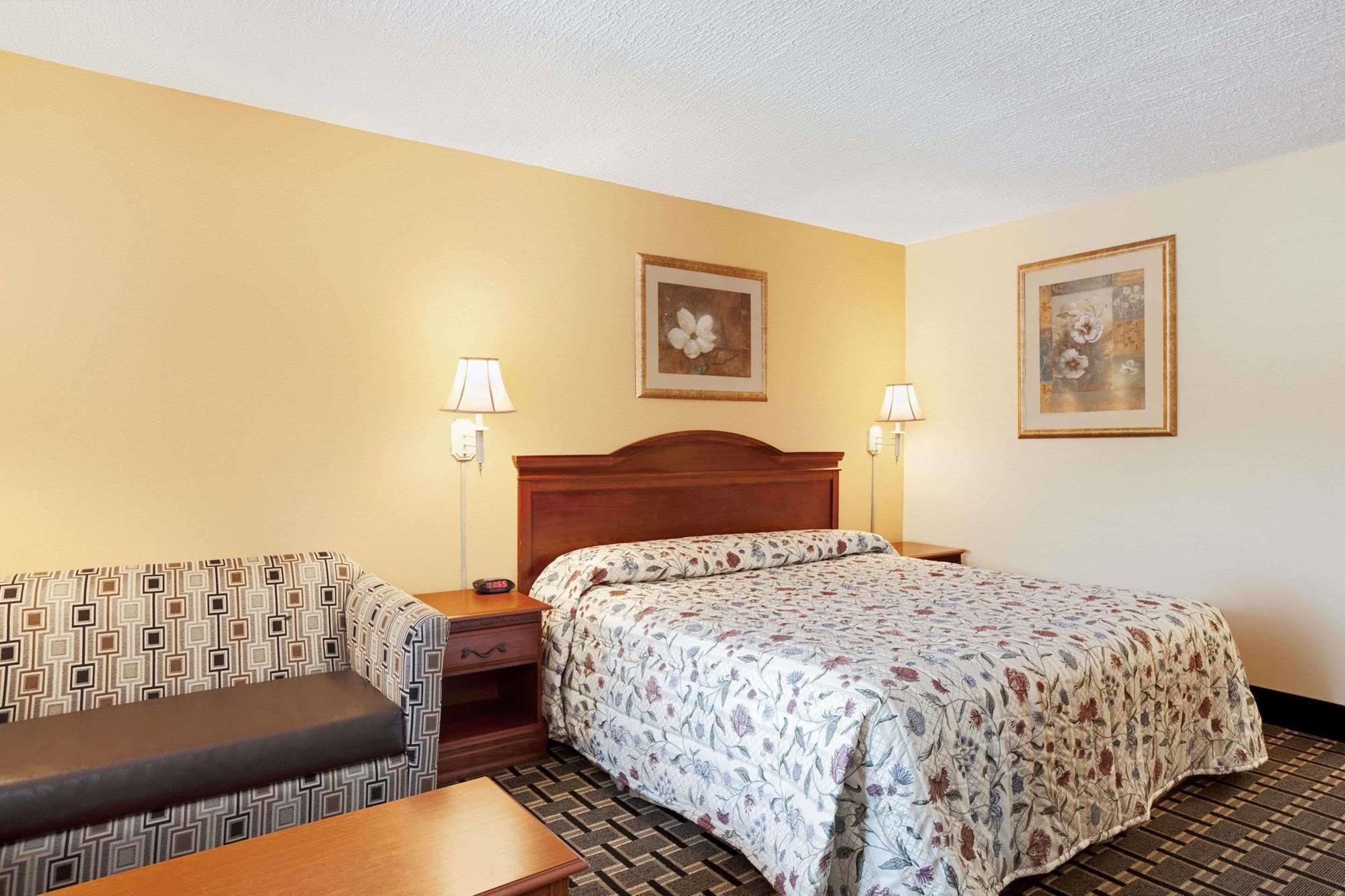 Knights Inn Mount Laurel Ngoại thất bức ảnh