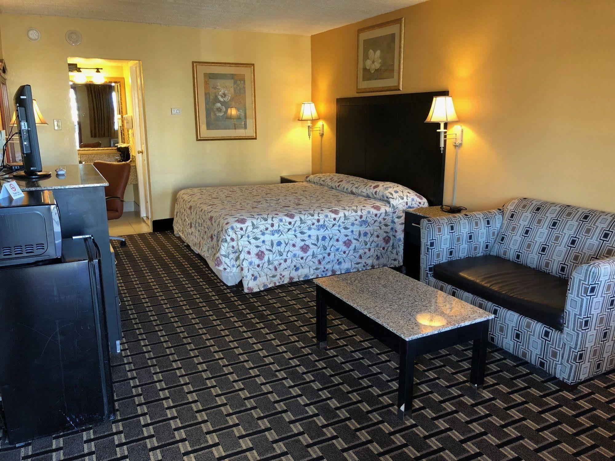 Knights Inn Mount Laurel Ngoại thất bức ảnh